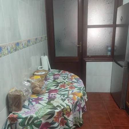Lourdes 1 Casa Compartida Solo Con La Anfitriona * Breña Baja